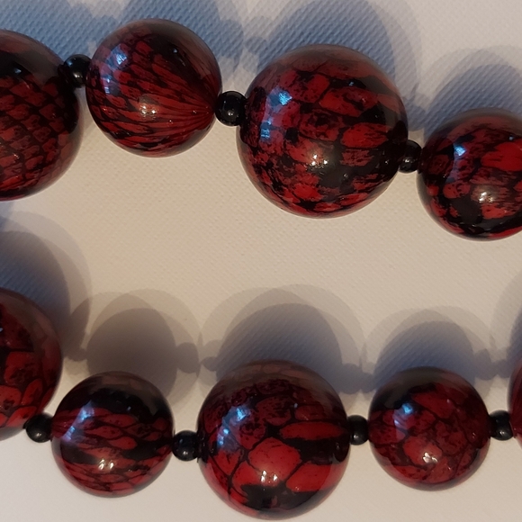 Joan Rivers Oversized beaded necklace - Picture 10 of 12